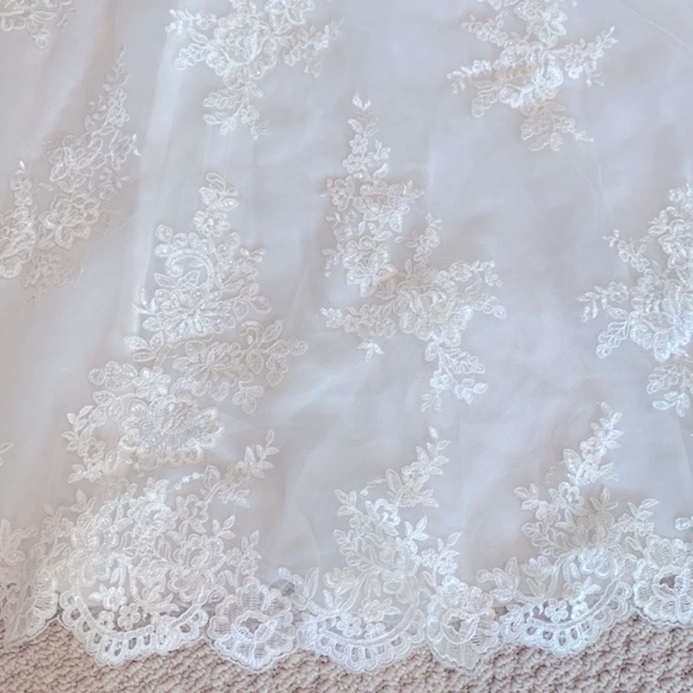 Mori Lee by Madeline Gardner Marni Ivory Lace Wedding Gown - Picture 10 of 14
